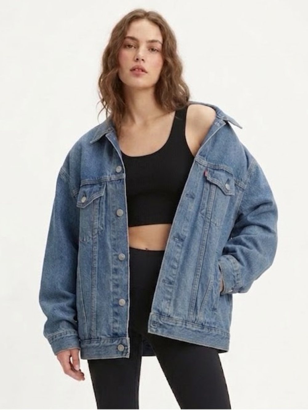 Vintage Levi's Women's Classic Trucker Denim Jacket Medium Wash Oversized XS
